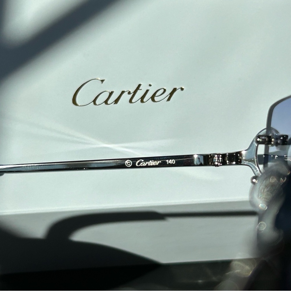 Cartier Men’s Rimless Sunglasses in Gradient Blue - Picture 5 of 9